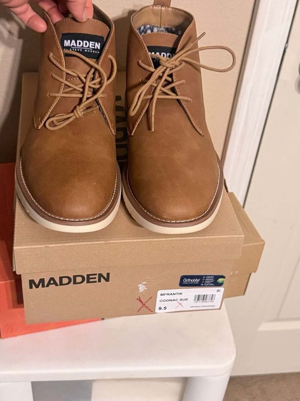 Madden Mfrantik Chukka Boot Size 9.5 Cognac